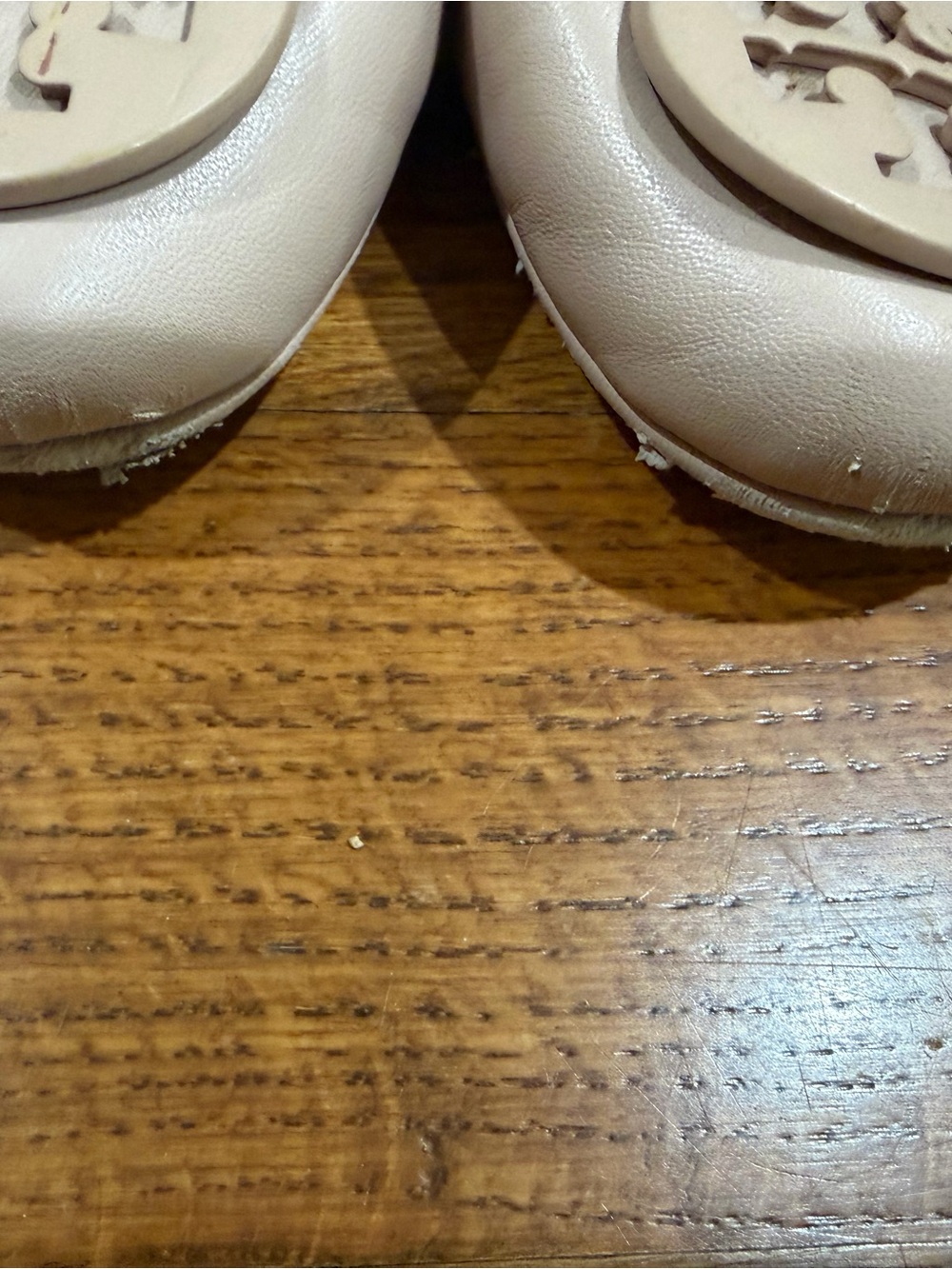 Tory Burch Nude Leather Logo Ballet Flats - Picture 4 of 6